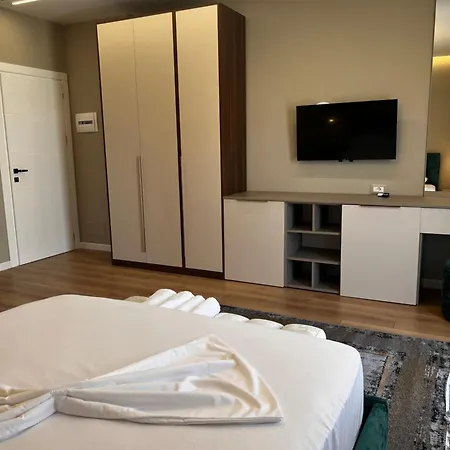 Deluxe Double With Balcony 104 Гостевой дом *